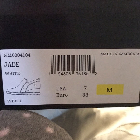 Bnib nurse mates size 7 - Picture 2 of 8